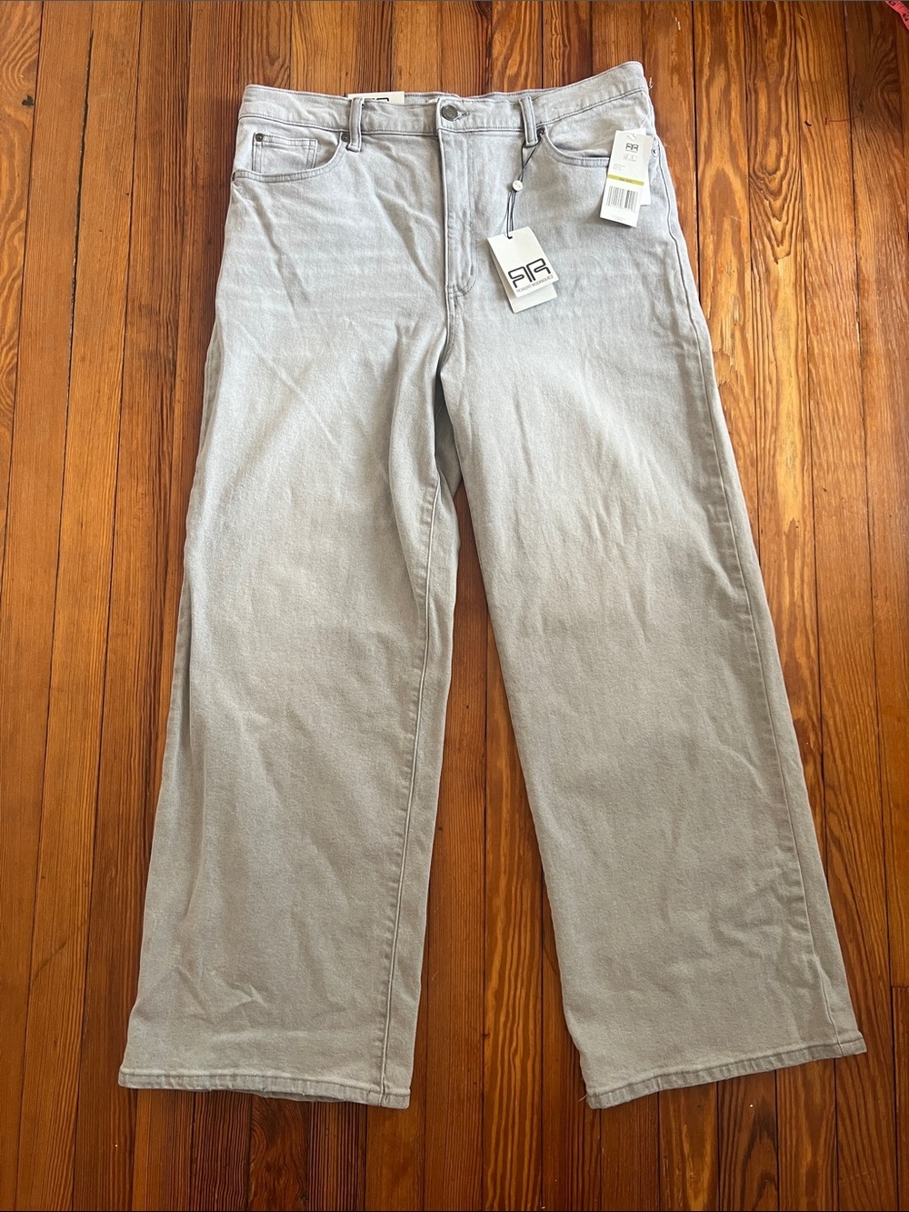 Robert Rodriguez High Rise Wide Leg Jeans NWT Light Grey "Sterling" Size 14